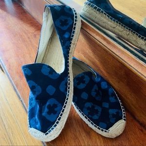LIKE NEW Soludos Espadrilles